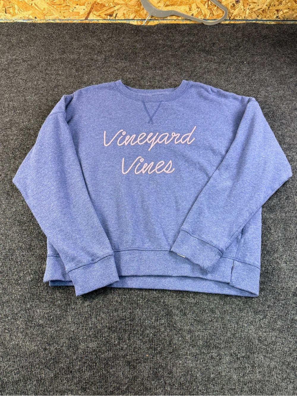 Women’s Vineyard Vines Heather Blue Crewneck Sweatshirt with Pink Script